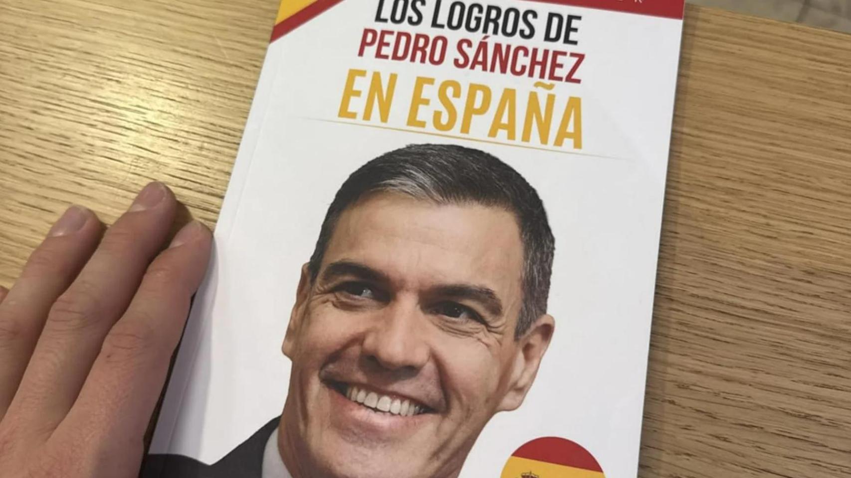 El libro con 200 páginas en blanco sobre los logros de Pedro Sánchez, en el número 1 de los más vendidos en Amazon