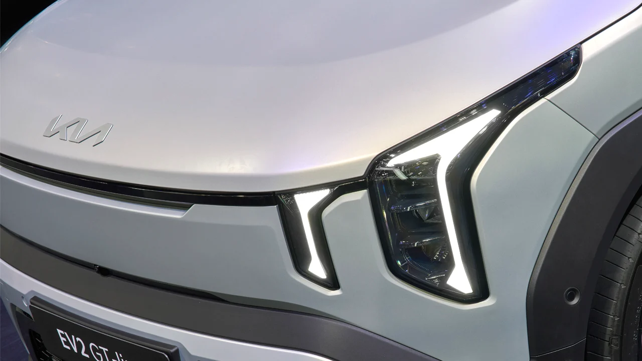 KIA desvela la gama del nuevo EV2... y deja la puerta abierta a un GT para dar guerra al Polo GTI eléctrico