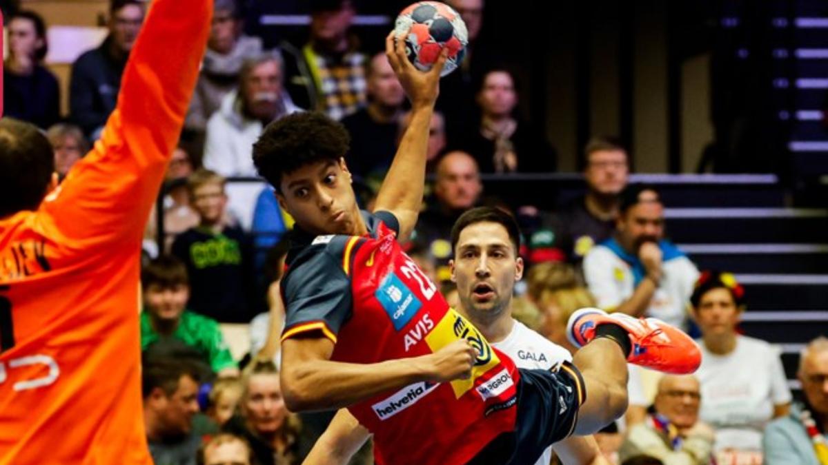 España arranca el Europeo con el pie derecho