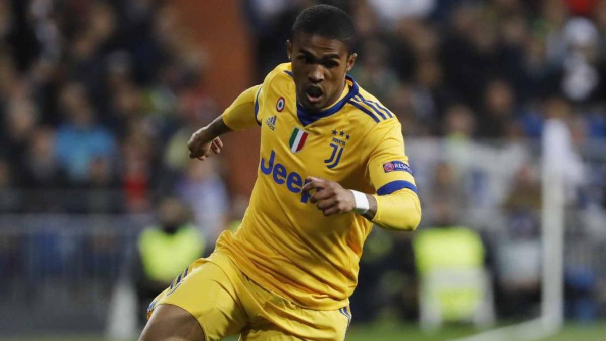Douglas Costa se va a la Serie D... para acabar en Arabia