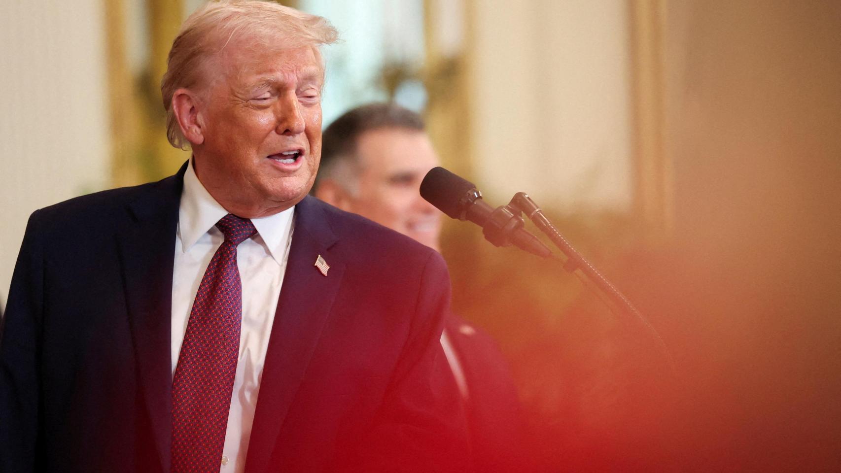 Trump presiona a México para que militares de EEUU puedan atacar los carteles y les exige "hacer más" ante el narcotráfico