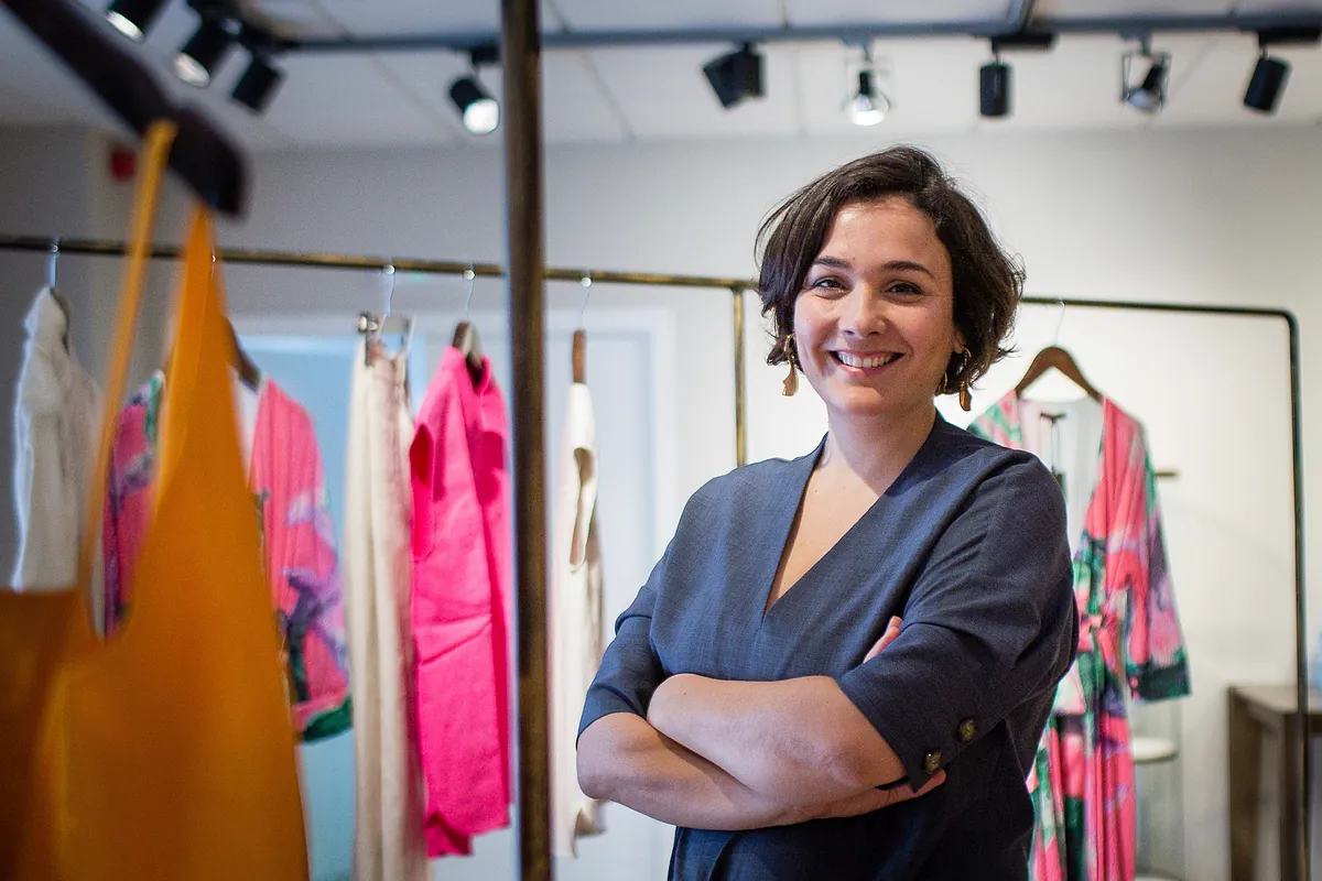 Adolfo Domínguez reduce sus pérdidas tras disparar sus ventas fuera de España