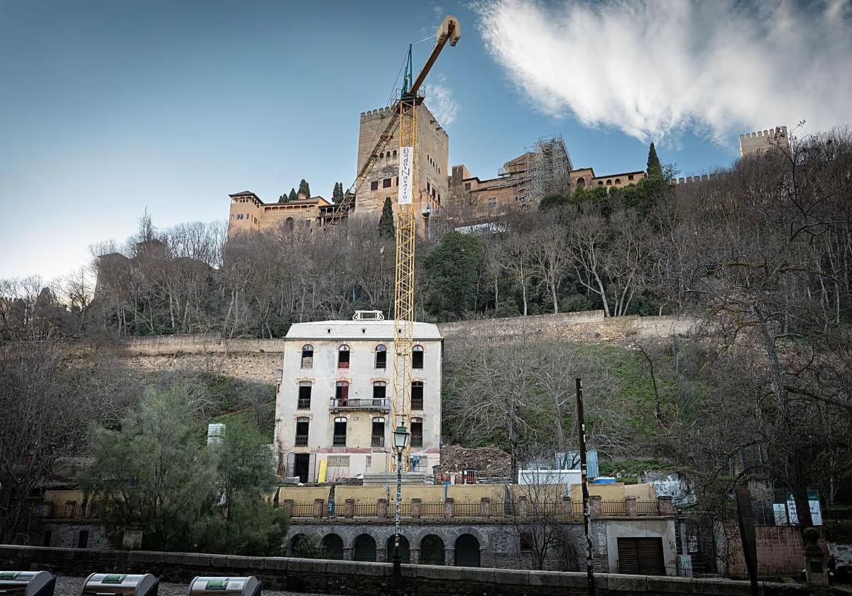 Work begins on converting Granada hotel into a cultural space