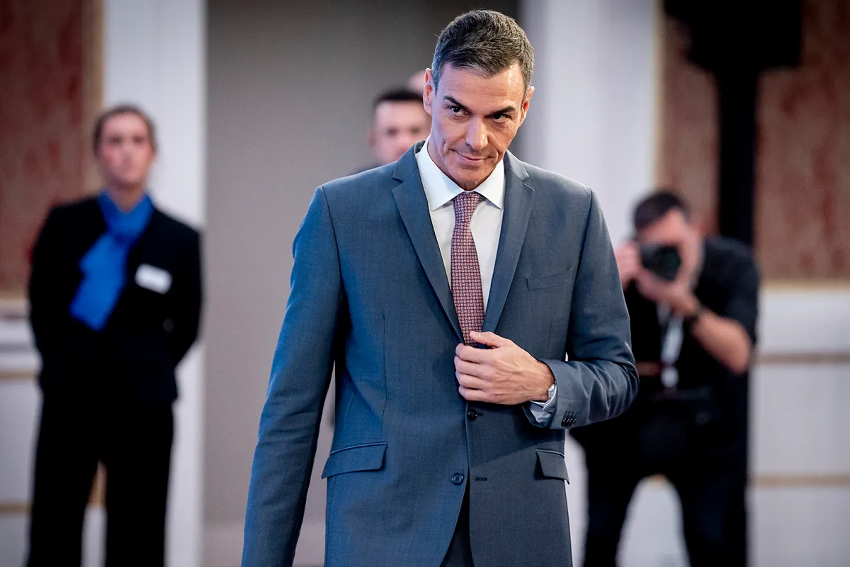 Barómetro CIS de enero: el PSOE aventaja al PP en más de ocho puntos