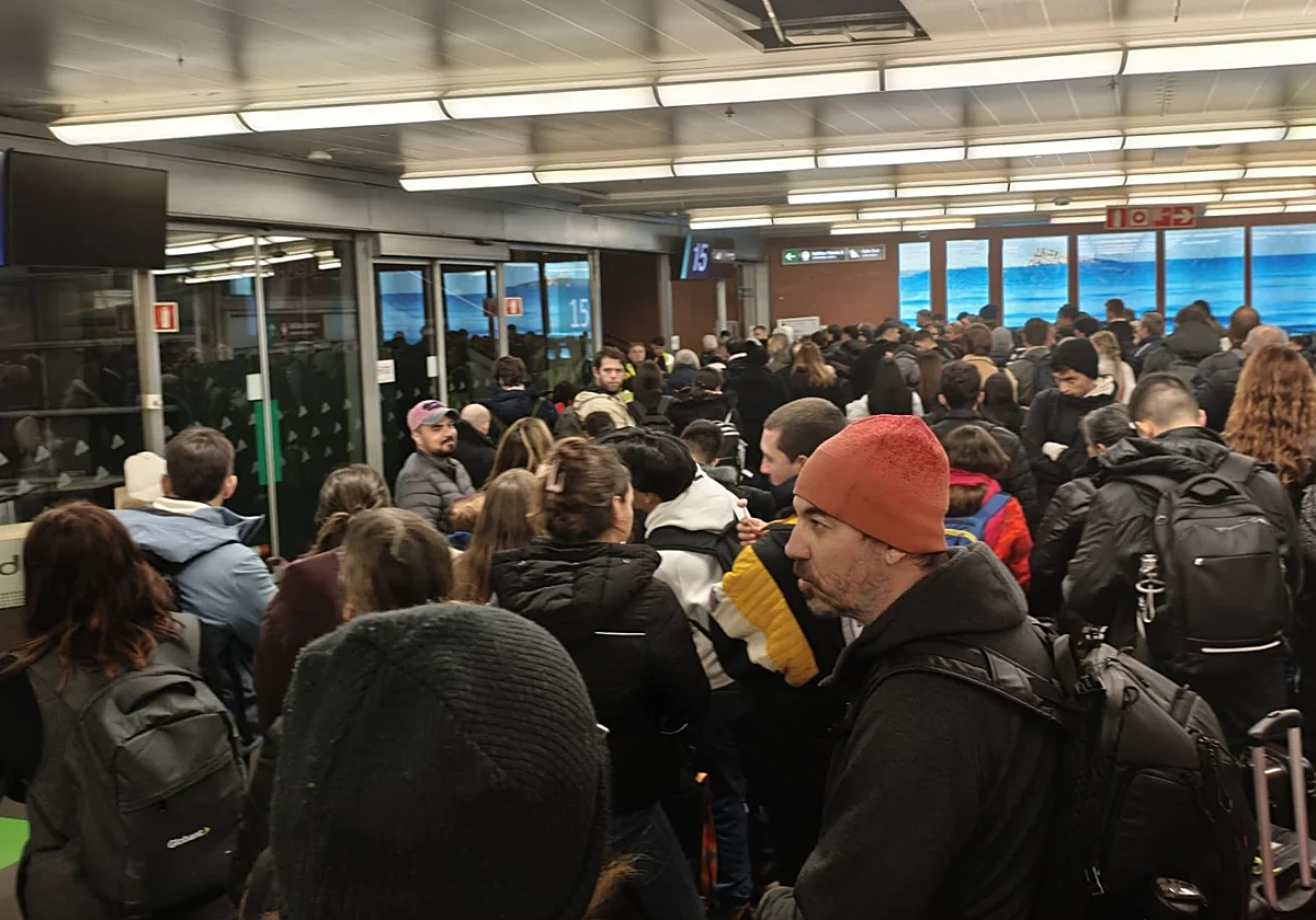 Los problemas se acumulan para Ouigo: un tren llega a Málaga a las tres y media de la madrugada