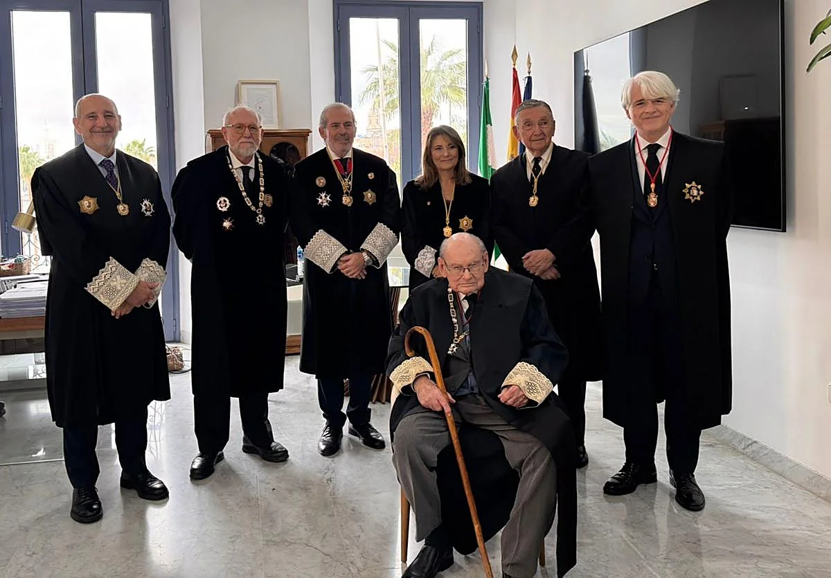 El Colegio de Abogados de Málaga crea el Círculo de Oro en homenaje a los letrados de mayor experiencia