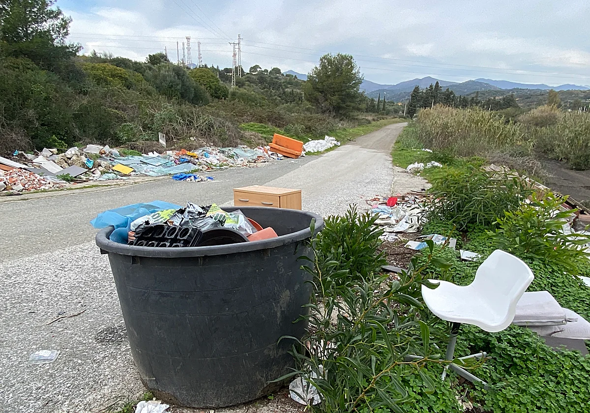 Estepona rebajará la tasa de basura a los que depositen residuos en el punto limpio
