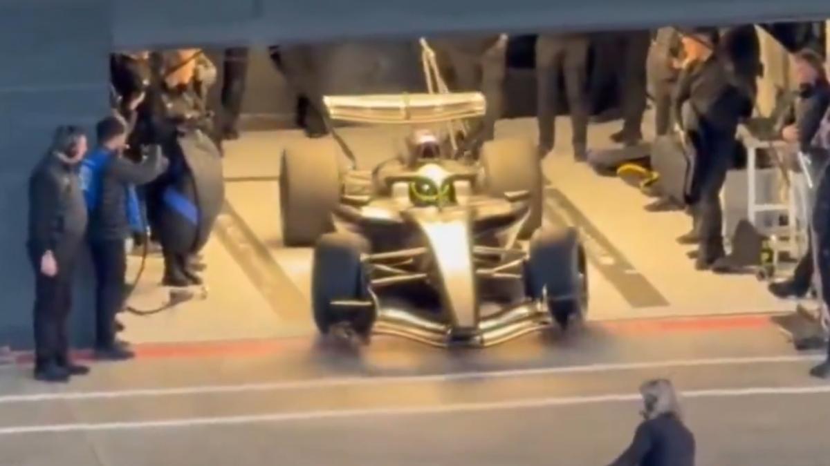 Cadillac da la sorpresa y es el segundo equipo que estrena la F1 de 2026