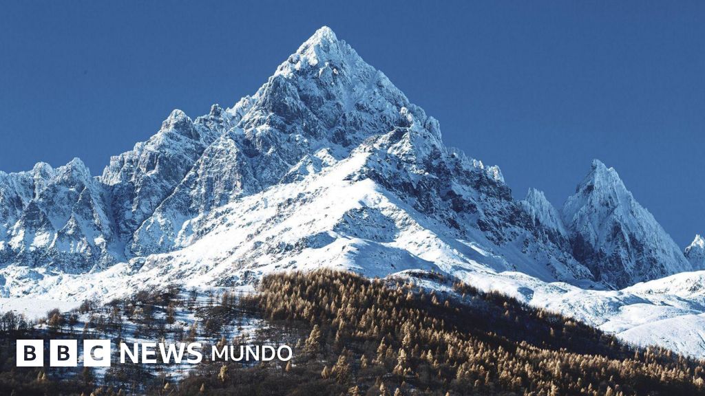 Un pixel rojo en la nieve: cómo la IA ayudó a encontrar a un montañista desaparecido