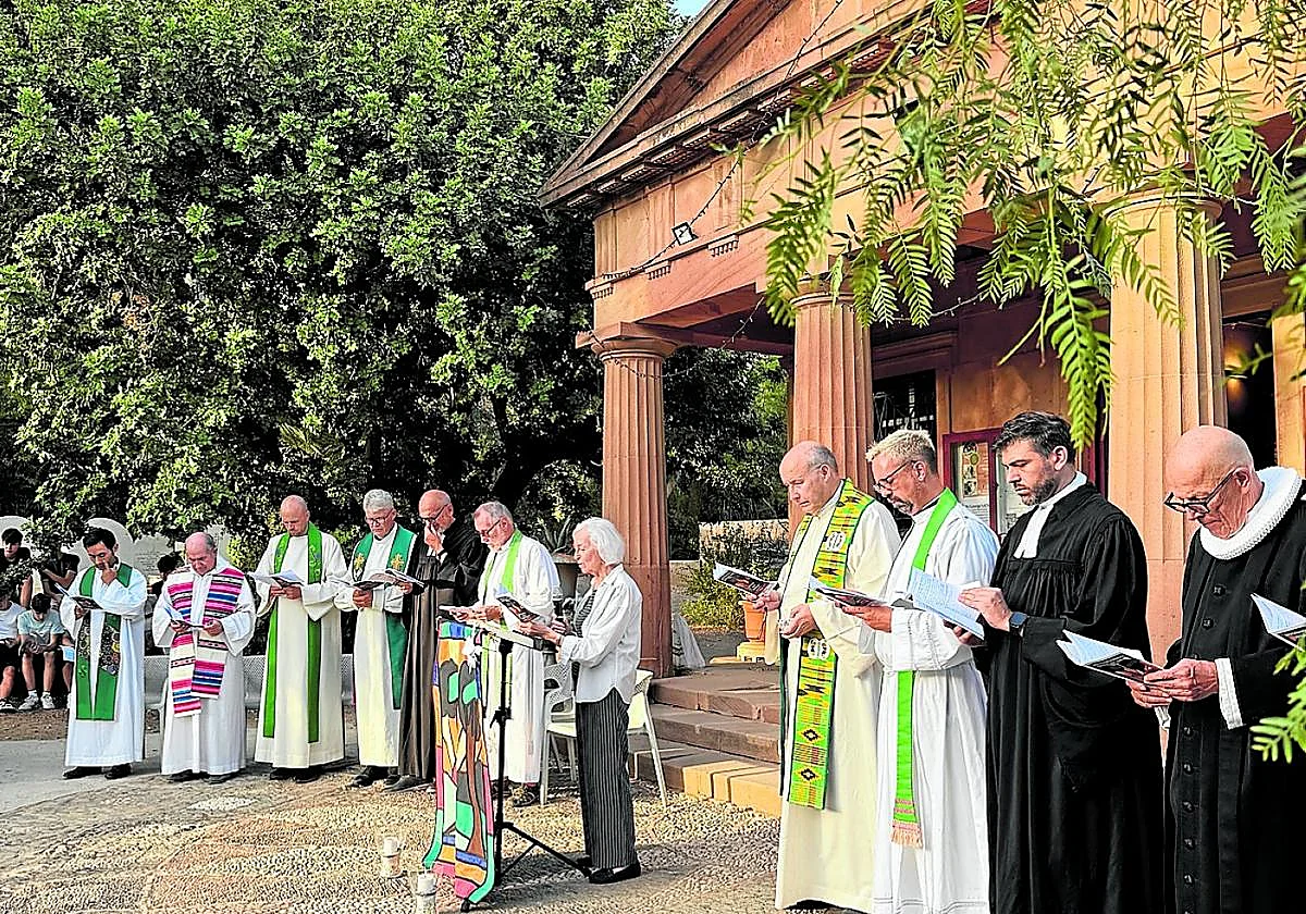 Los cristianos de Málaga rezan juntos por la unidad de las iglesias