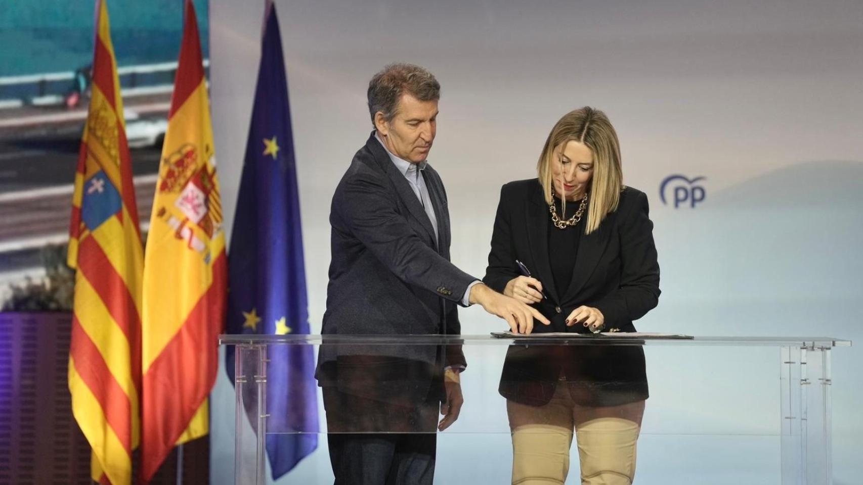 Vox suspende las negociaciones con el PP en Extremadura para investir a Guardiola: "No quiere cambiar las políticas"