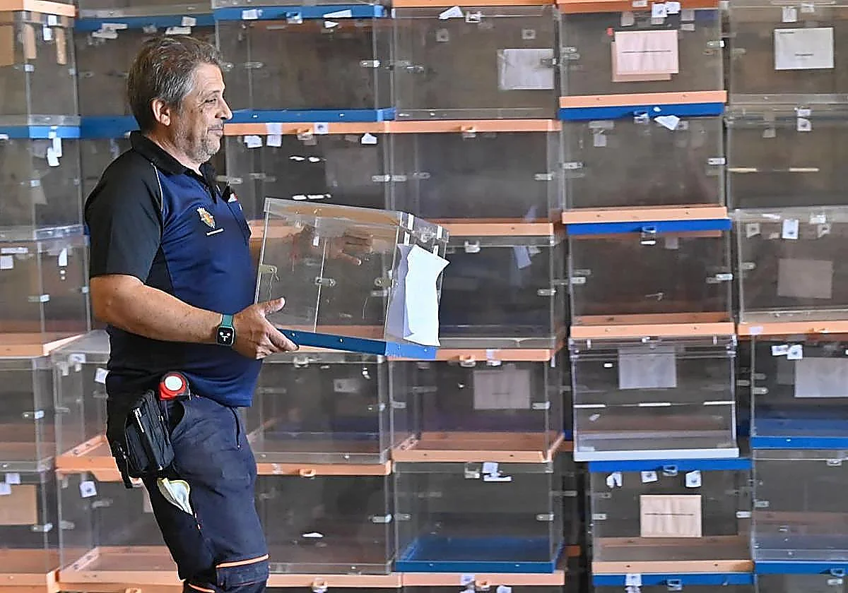 Mañueco convoca elecciones en Castilla y León: urnas el 15 de marzo y nuevas Cortes el 14 de abril