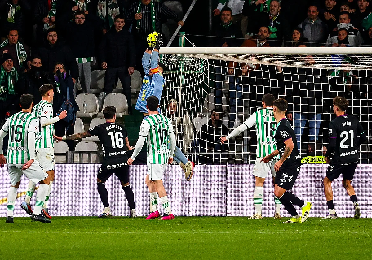 Primera portería a cero del Málaga en la 'era Funes'