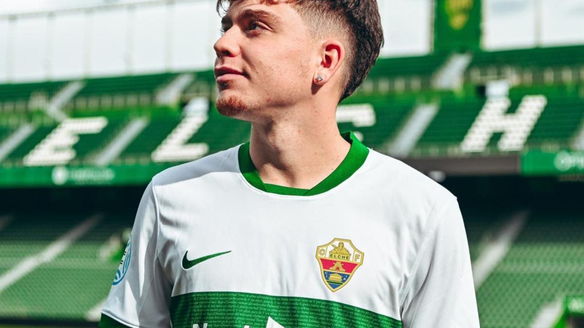 Así juega Álex Sánchez, el nuevo fichaje del Elche y que Sarabia le convoca tras dos entrenamientos