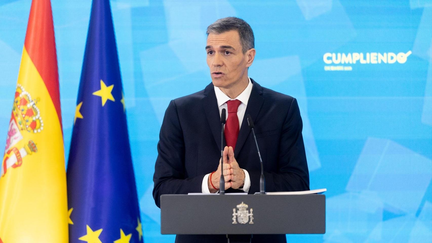 Sánchez no reconoce su falta pero paga 2.400€ de multa por lanzar mensajes partidistas en plena campaña extremeña