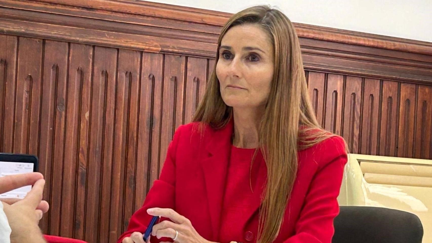 La Fiscalía pide 3 años de cárcel para una edil de Vox en Valencia por sus mensajes contra migrantes y el colectivo LGTBI