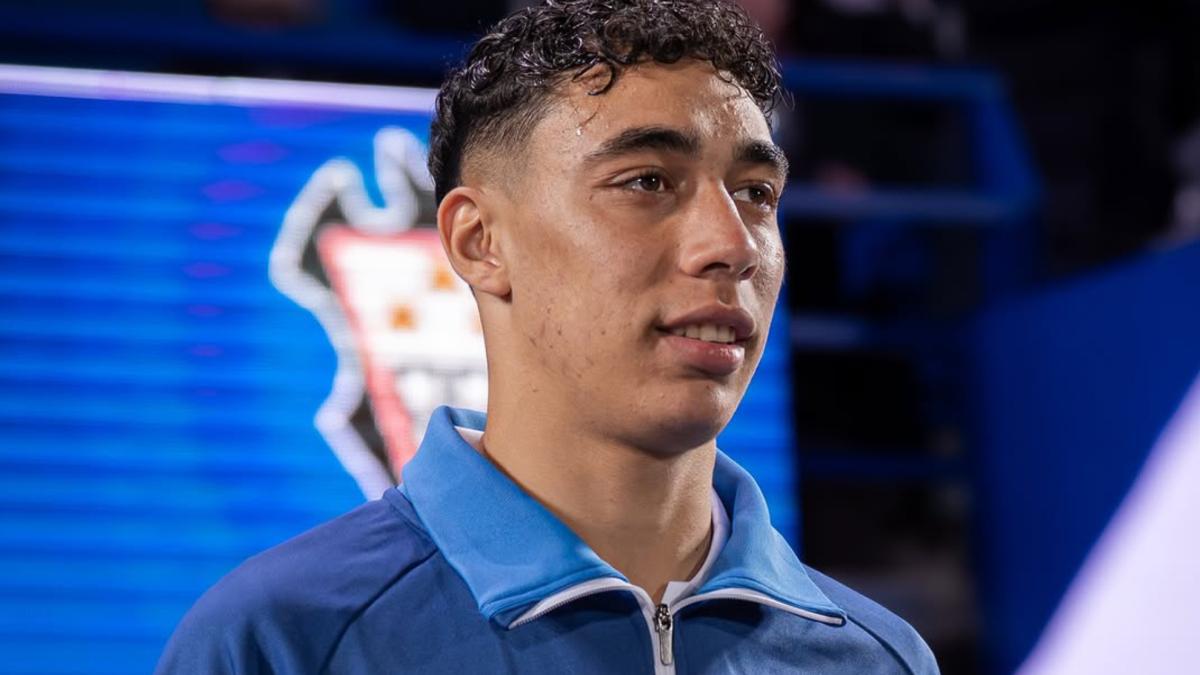 El Betis ata a 'Sule' El Haddadi, el hermano pequeño de Munir