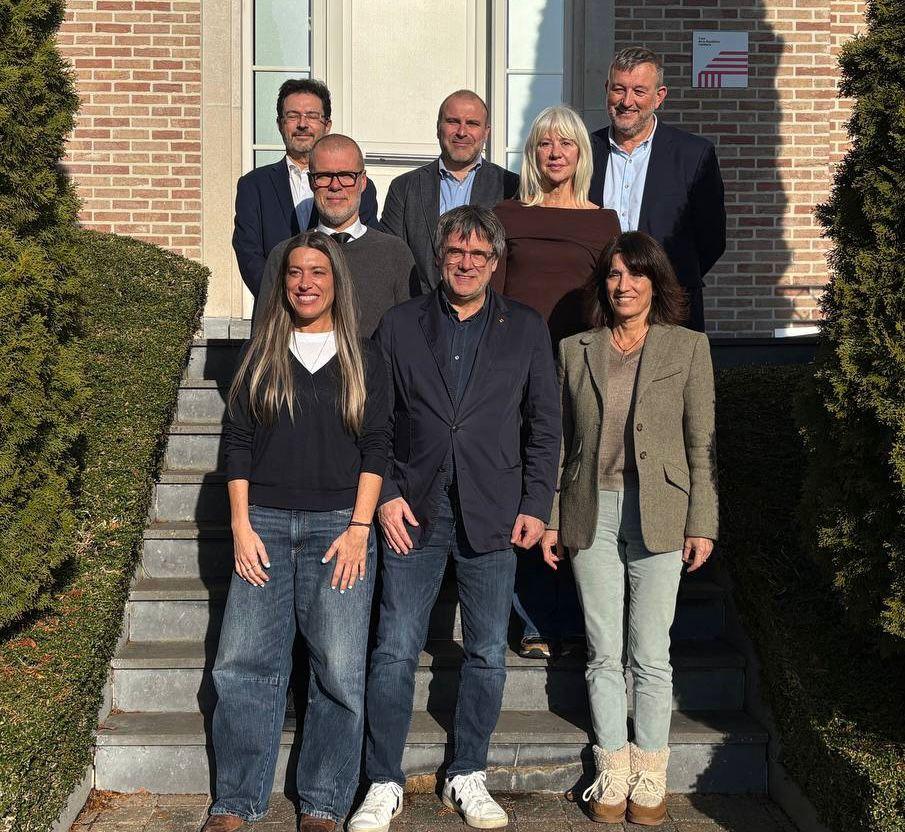 Reunión en Waterloo para fijar la agenda de Junts en el Congreso