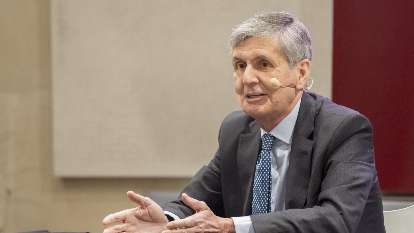 Pedro González-Trevijano: "En La Transición, los españoles quisieron pasar del 'Duelo a garrotazos' a 'El abrazo'"