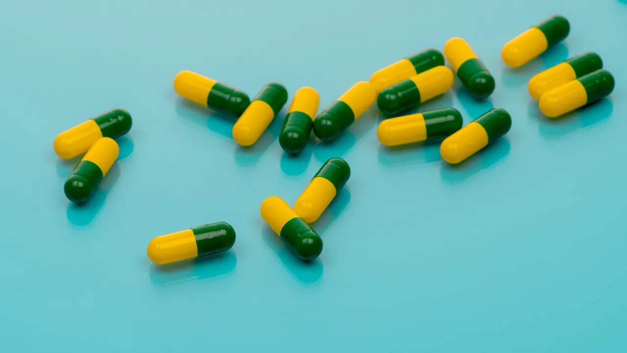 El tramadol realmente no es tan eficaz para aliviar el dolor crónico y tiene efectos secundarios