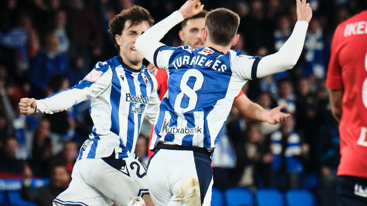 Turrientes y Odriozola, los fichajes de ‘Rino’