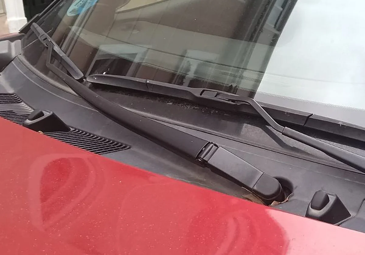 ¿Cuándo toca cambiar las escobillas del coche?: señales que no debes pasar por alto