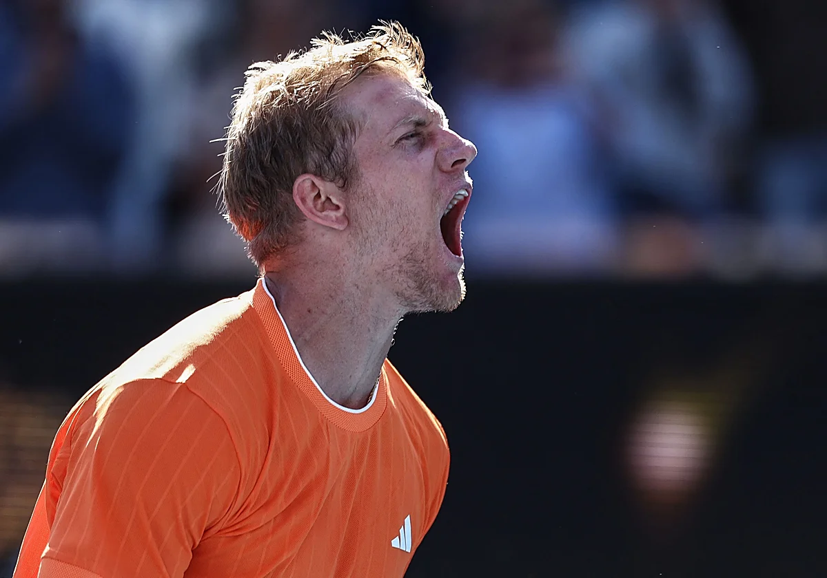 Davidovich sale airoso de los 37 'aces' de Opelka en Australia