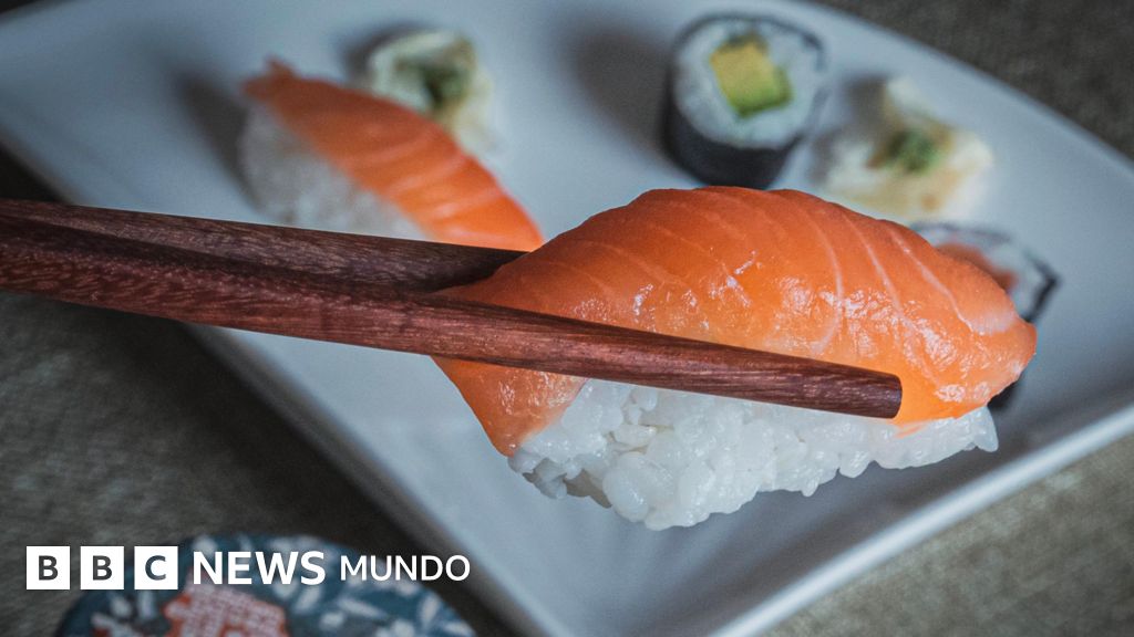El noruego que inventó el sushi con salmón crudo y logró imponerlo en Japón