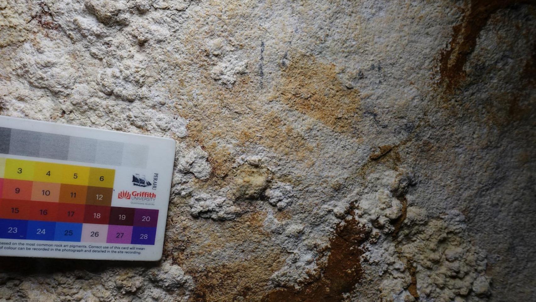 Descubierta en Indonesia la pintura rupestre más antigua del mundo: tiene 67.800 años y cuenta una historia