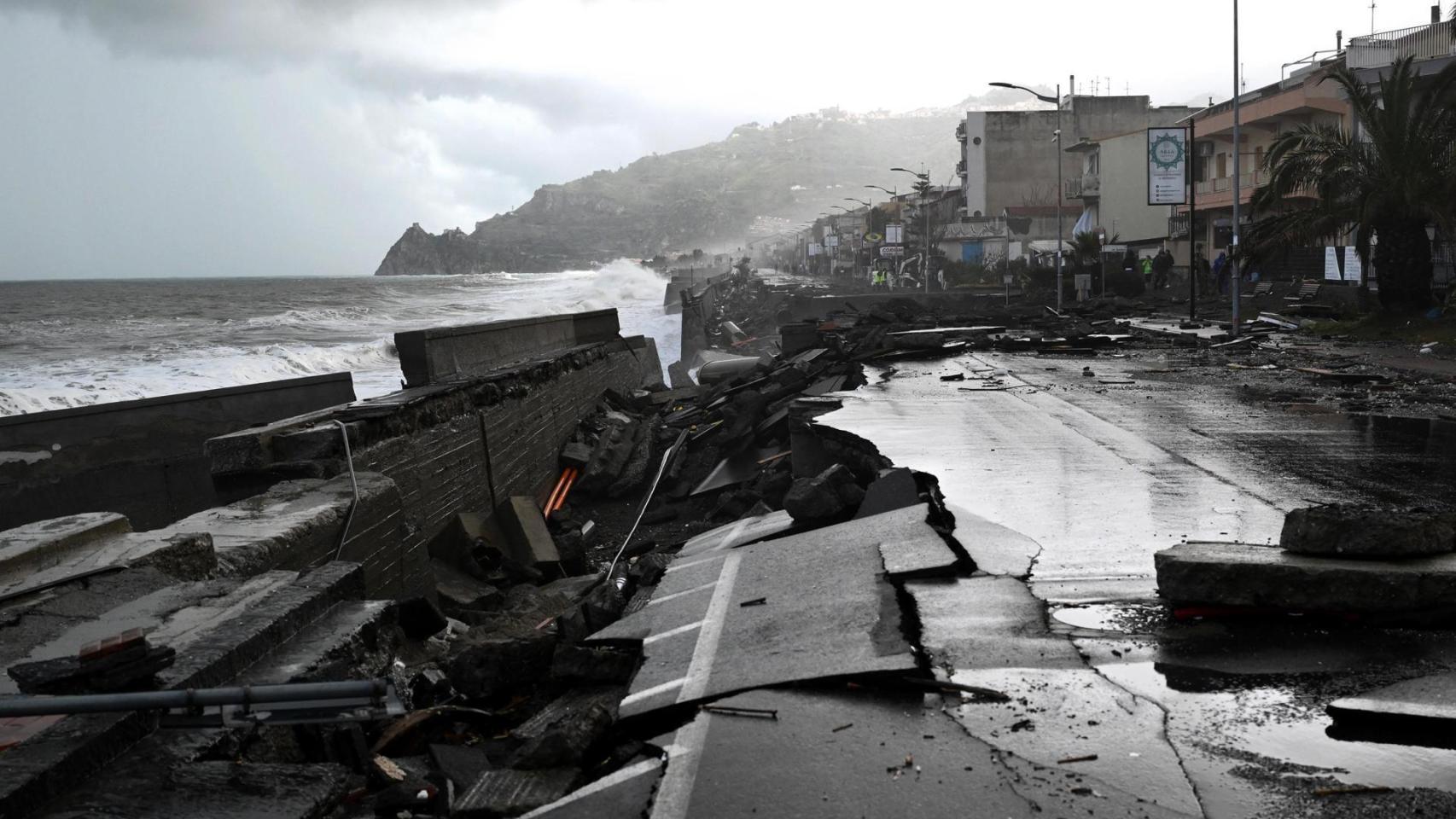 El sur de Europa sufre el impacto de Harry, con nevadas en Grecia y evacuados en Italia: Ingrid ya llega por Portugal