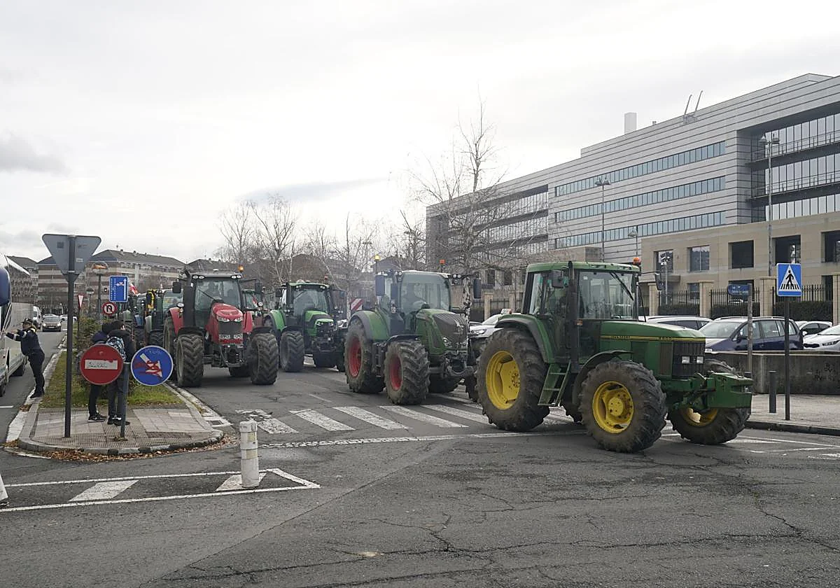El PP se suma a los agricultores y pide a Sánchez retrasar la entrada en vigor de Mercosur