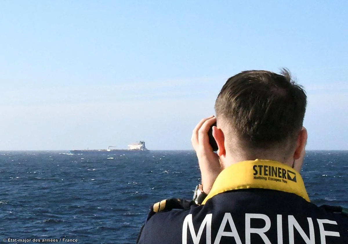 Francia intercepta en el Mediterráneo un presunto petrolero de la flota fantasma de Rusia