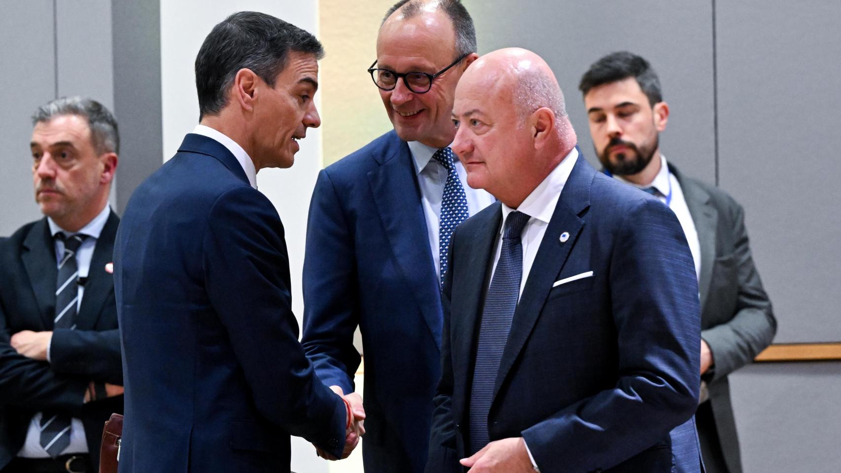 La UE evita romper con Trump pero el vínculo transatlántico queda en cuidados intensivos por Groenlandia