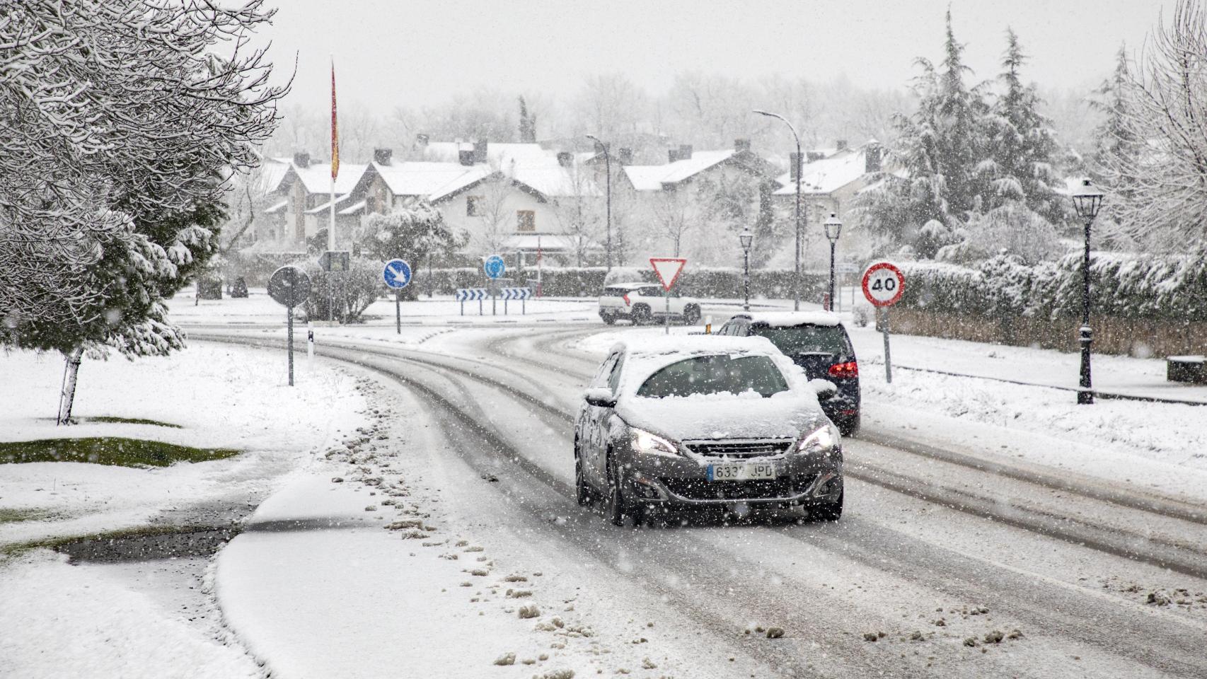 Nieve a partir de 300 metros y viento de 100 km/h: la borrasca Ingrid entra en ciclogénesis y Aemet pone en aviso a España