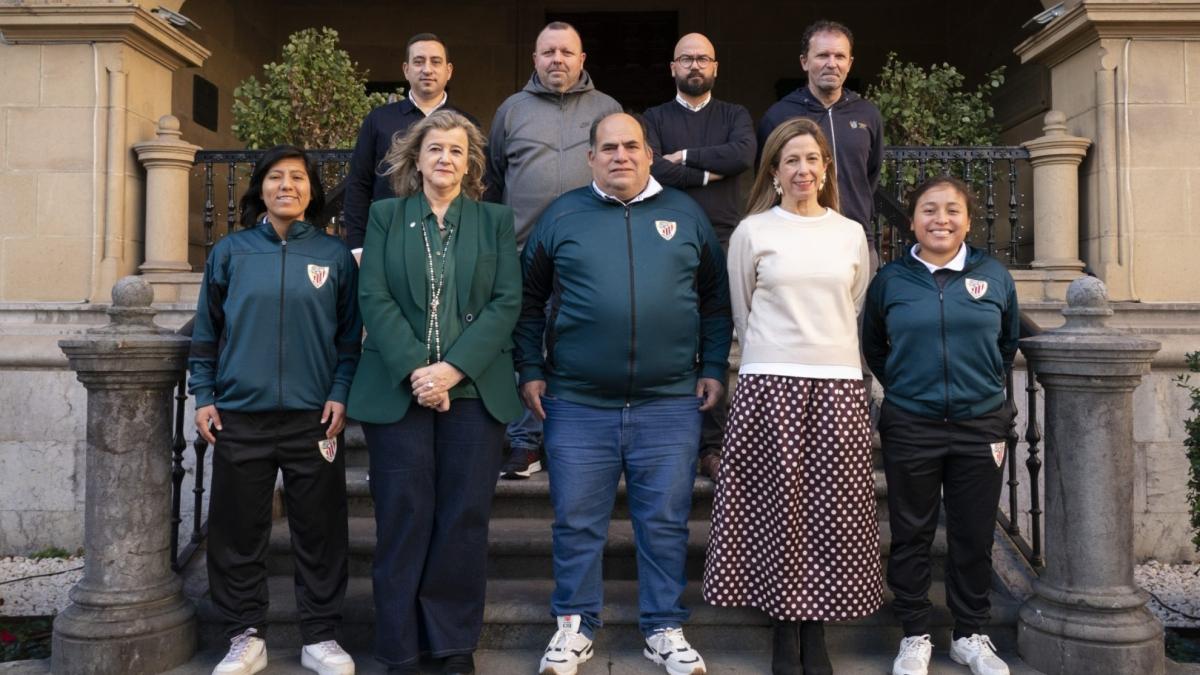 El Athletic Villa de Perú trae el corazón de Lima a Ibaigane