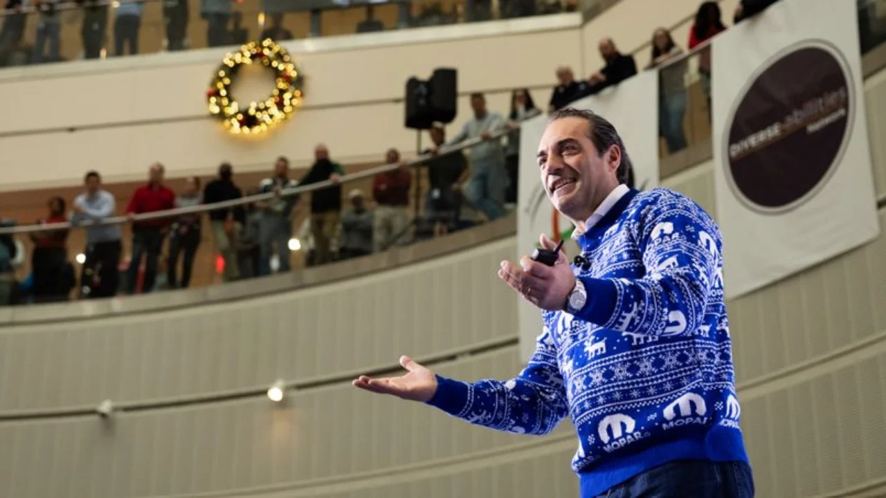 El CEO de Stellantis habla de “gestionar el futuro”, pero varias marcas siguen sin despegar