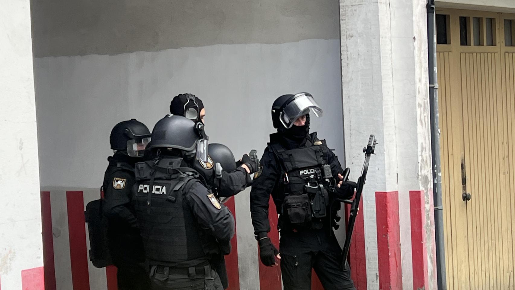 Una persona se atrinchera armada en A Coruña, cerca de la Ronda de Nelle