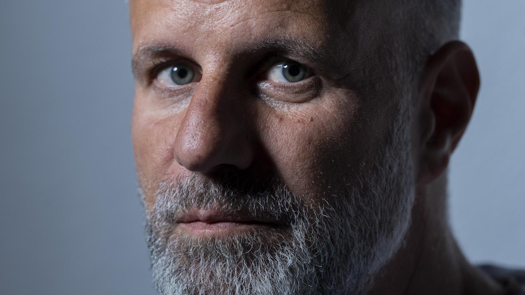 La noche en la que Emil Jonsson volvió a nacer en el mortífero vagón 8 del Iryo: "Un chico me cambió el sitio. Él murió y yo..."