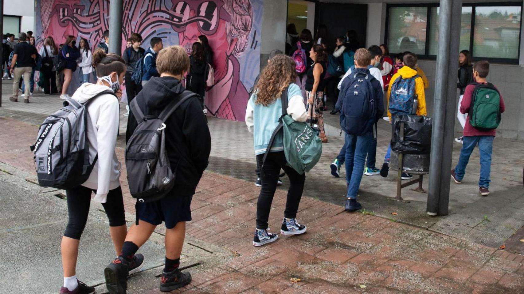 La receta gallega para ser la región que mejor habla inglés: "Encuentras a un profesor de Michigan en un cole de aldea"