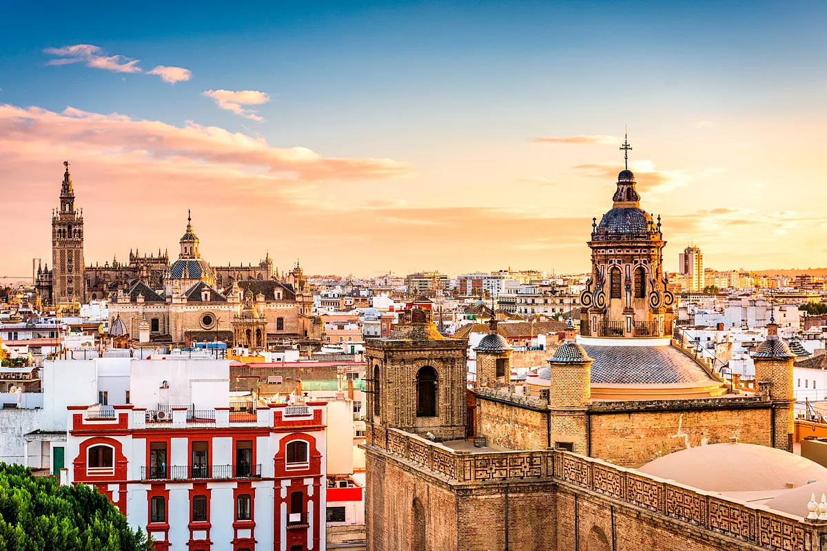 San Pablo acelera y lidera la escalada en Sevilla