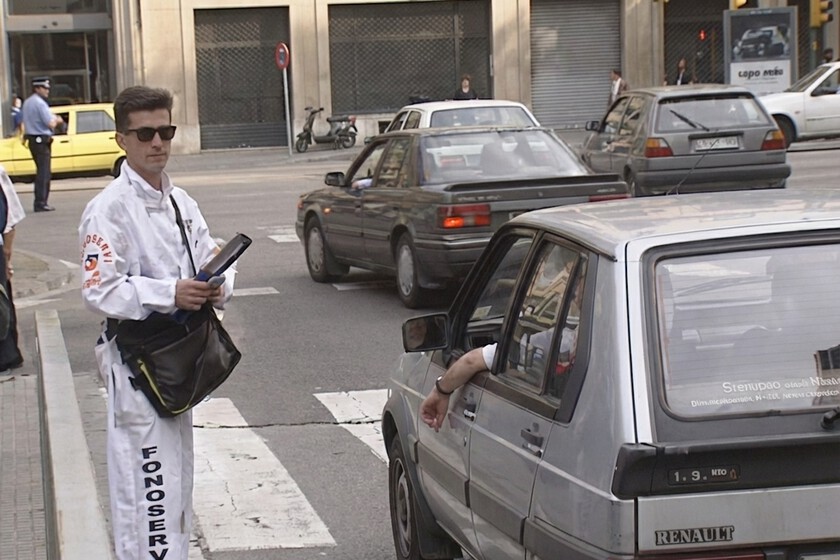 Coger una llamada importante en un atasco está a la orden del día. En 1990 una empresa de Barcelona ya ofrecía este servicio