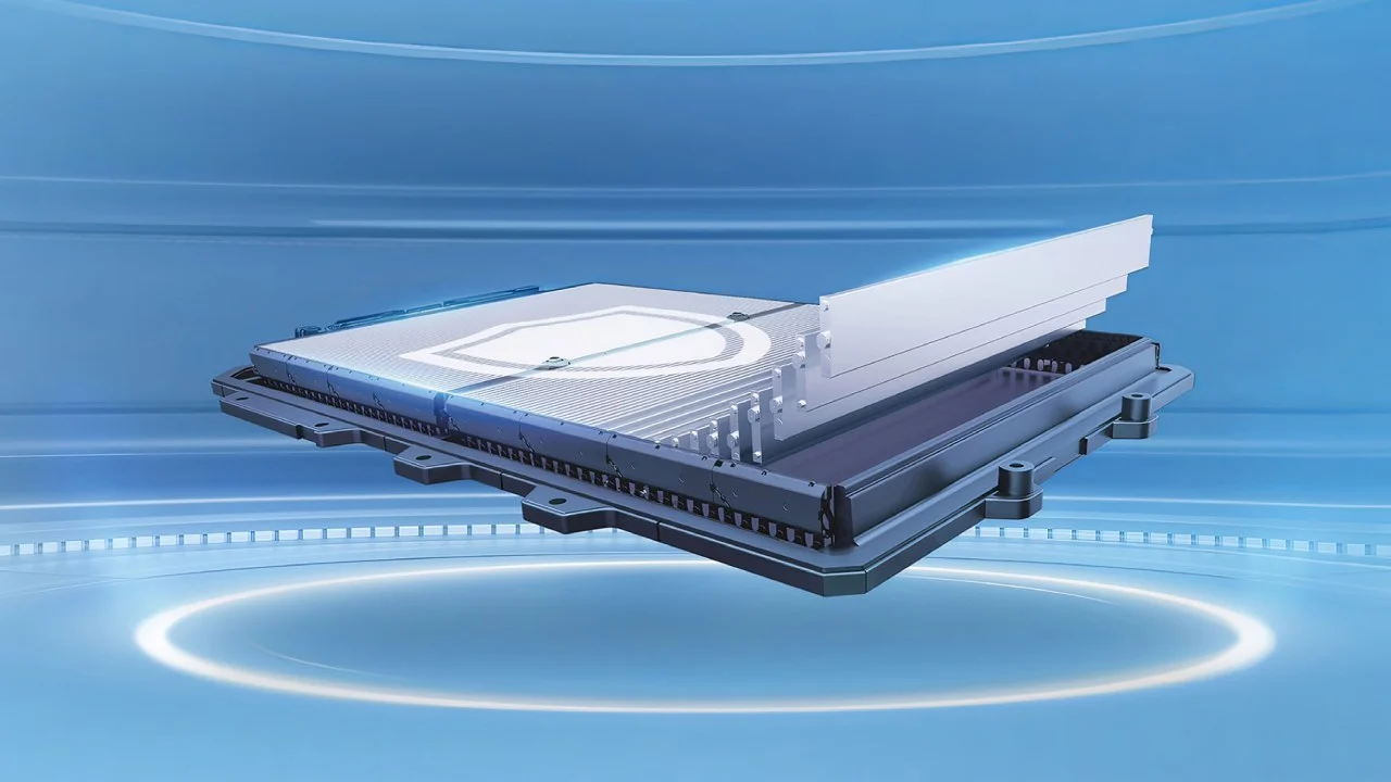 BYD deja de mirar solo a las baterías LFP: la nueva tecnología que quiere colar en sus eléctricos ya asoma