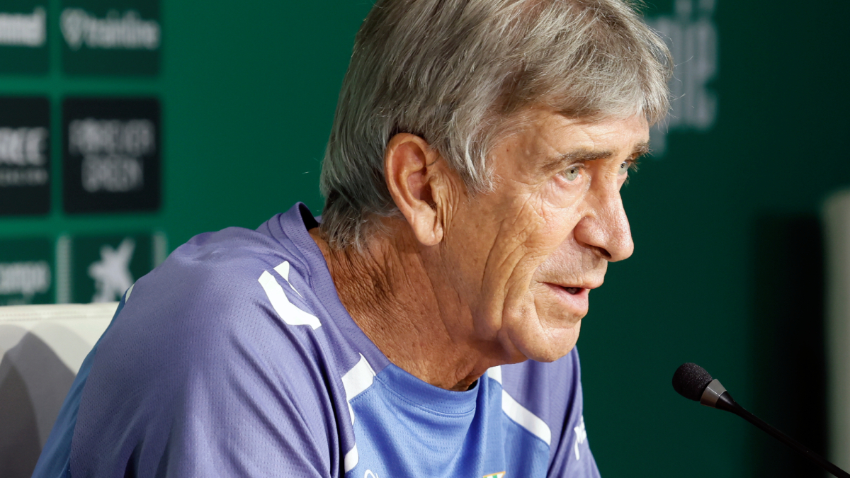 Pellegrini: "Una cosa es lo que se dice fuera, se habla mucho del nueve, y otra internamente"