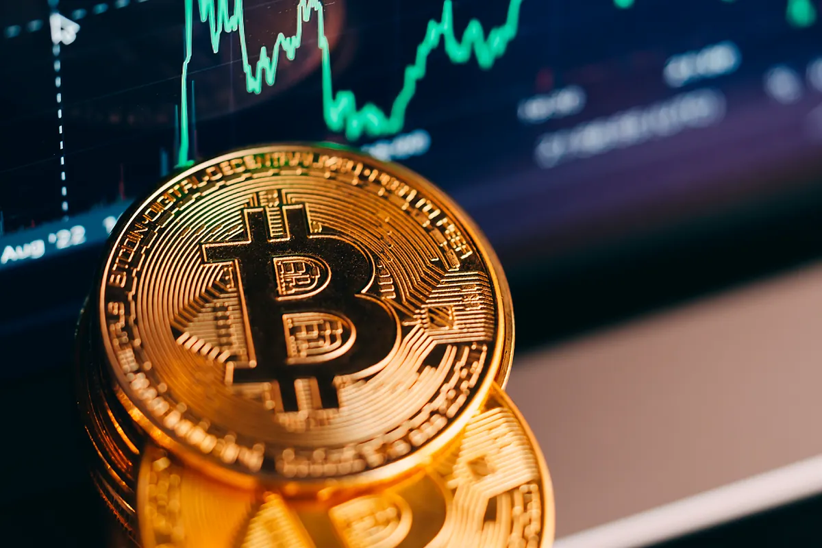 El bitcoin recupera los 78.500 dólares tras marcar mínimos desde abril