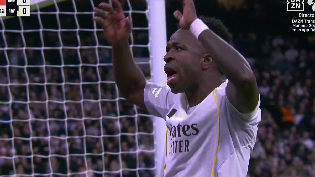 El Bernabéu recibe otra vez de uñas al equipo