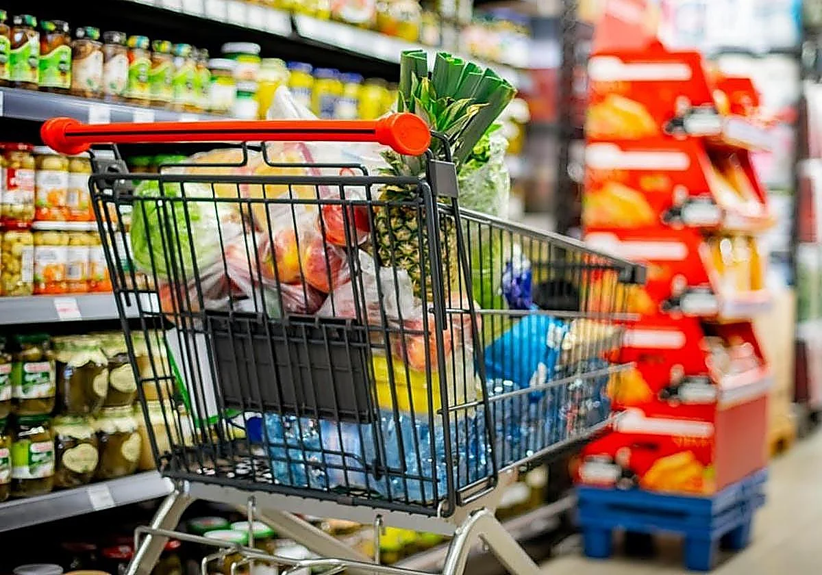 Estos son los supermercados favoritos de los españoles, según la OCU
