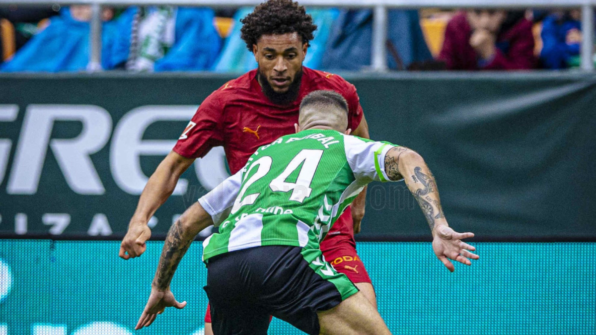 Danjuma: “No merecimos perder, creemos en el entrenador”