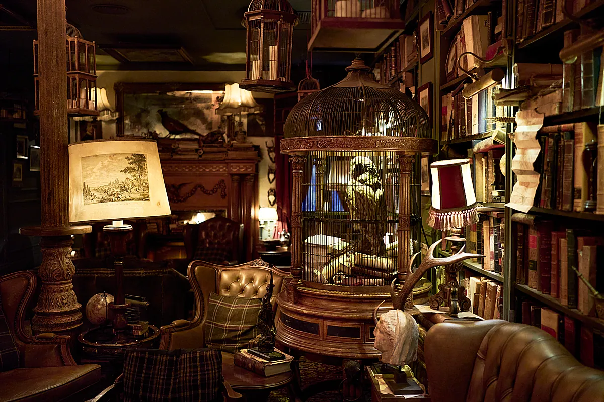 La coctelería clandestina a la que se accede con un código secreto