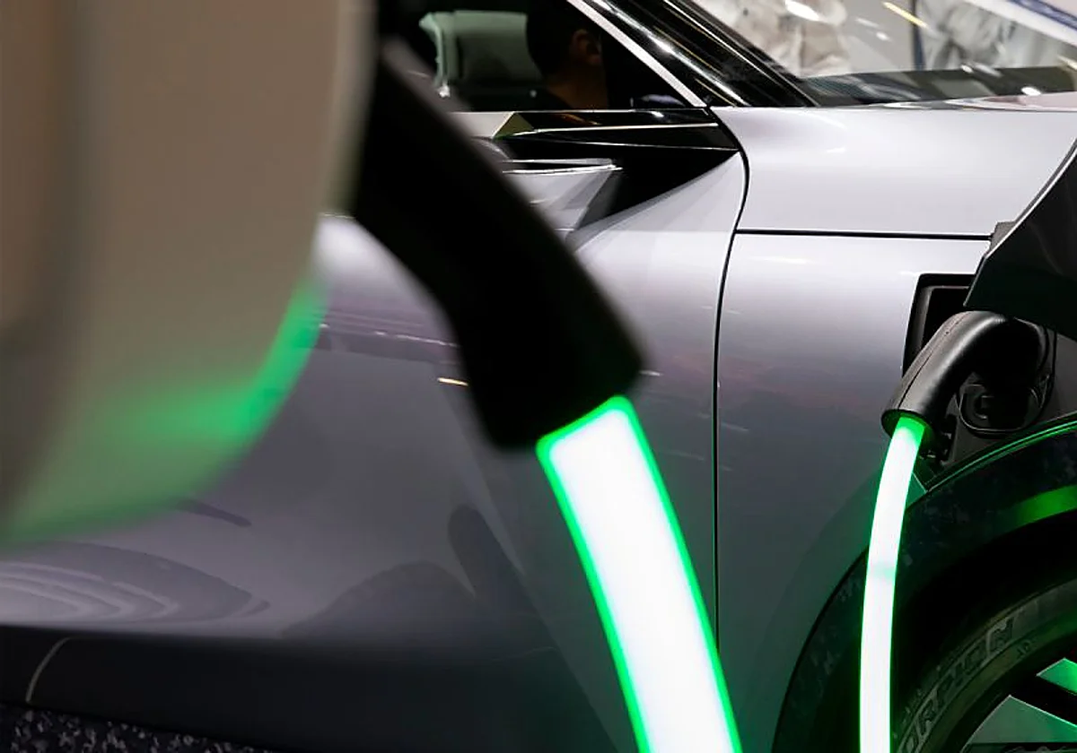 El mercado automovilístico europeo crece tímidamente impulsado por la electrificación