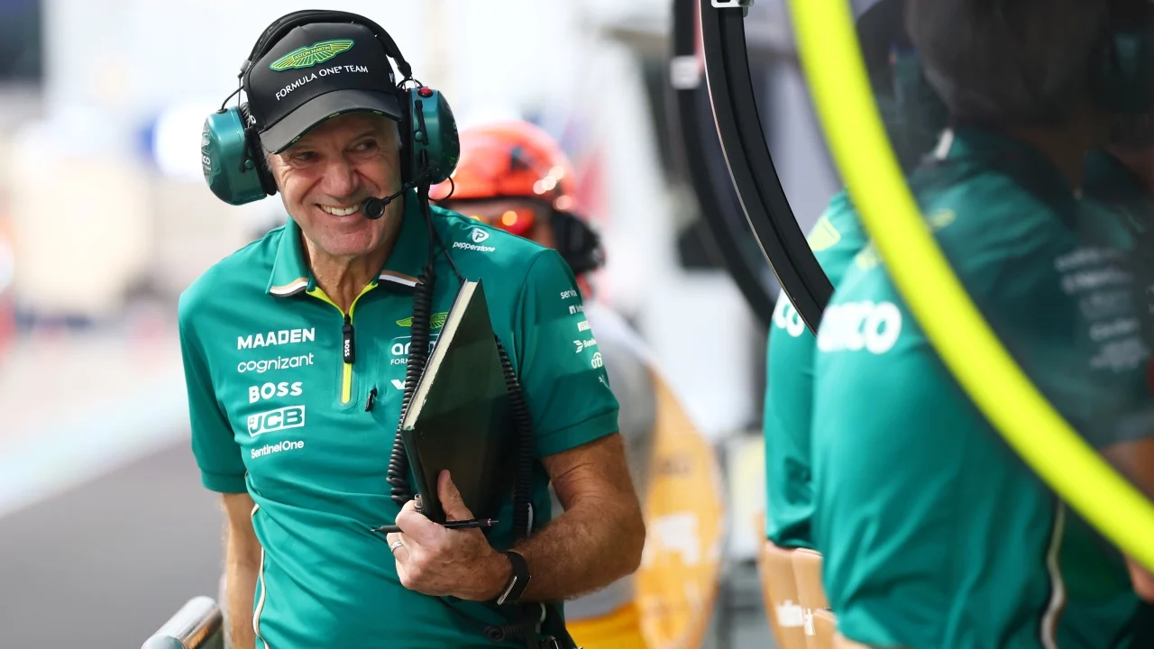 Vettel radiografía a Newey: “La magia en la F1 empieza cuando todo encaja, si Aston Martin es capaz de desatarlo…”